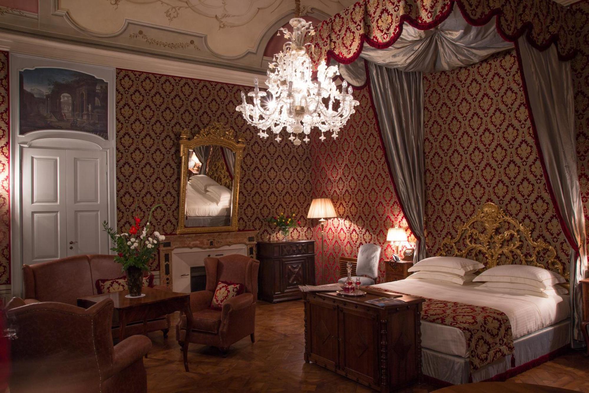 Castello Di Guarene Hotel Luaran gambar